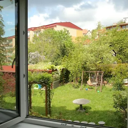 Lovely Family With Parking And Garden * Praga