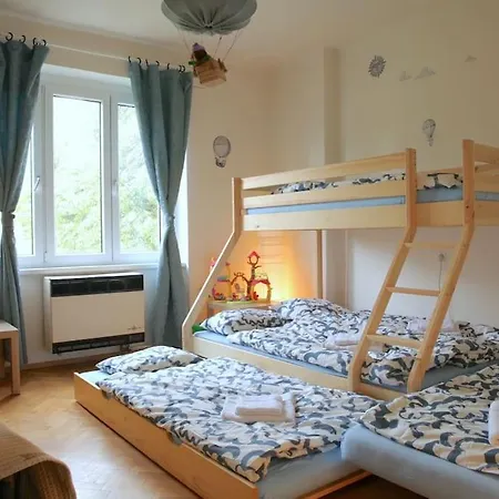 Lovely Family With Parking And Garden Apartamento