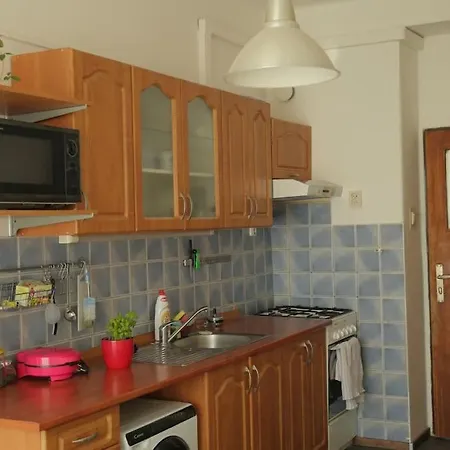 Lovely Family With Parking And Garden Apartamento