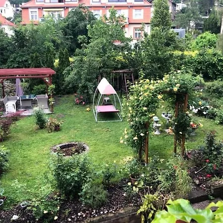 Lovely Family With Parking And Garden Prague